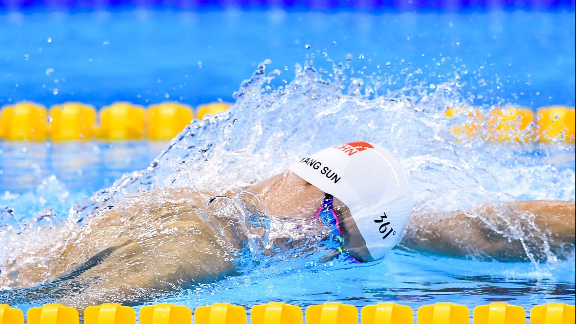 星空体育官网入口-马龙刷新里程碑，北京国安决赛力克AC米兰，晋级概率达62％  第1张